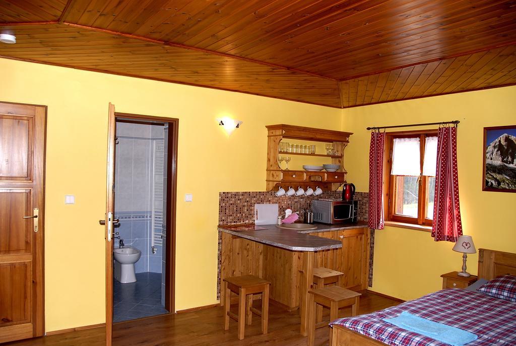Pension Cortina Pec pod Snezkou Ruang foto