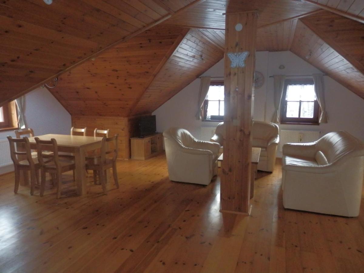 Pension Cortina Pec pod Snezkou Bagian luar foto