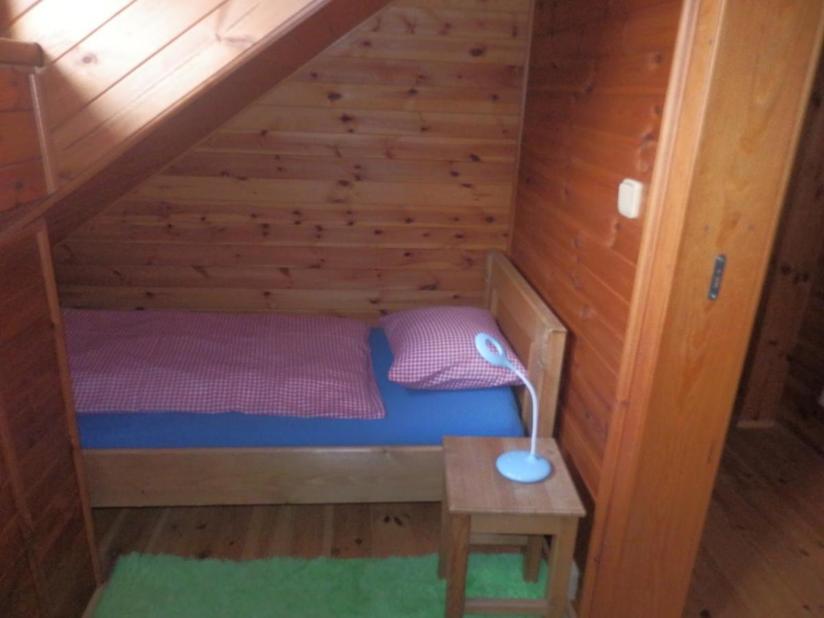Pension Cortina Pec pod Snezkou Bagian luar foto