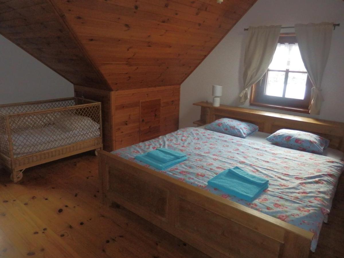 Pension Cortina Pec pod Snezkou Bagian luar foto