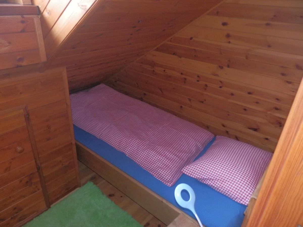 Pension Cortina Pec pod Snezkou Bagian luar foto
