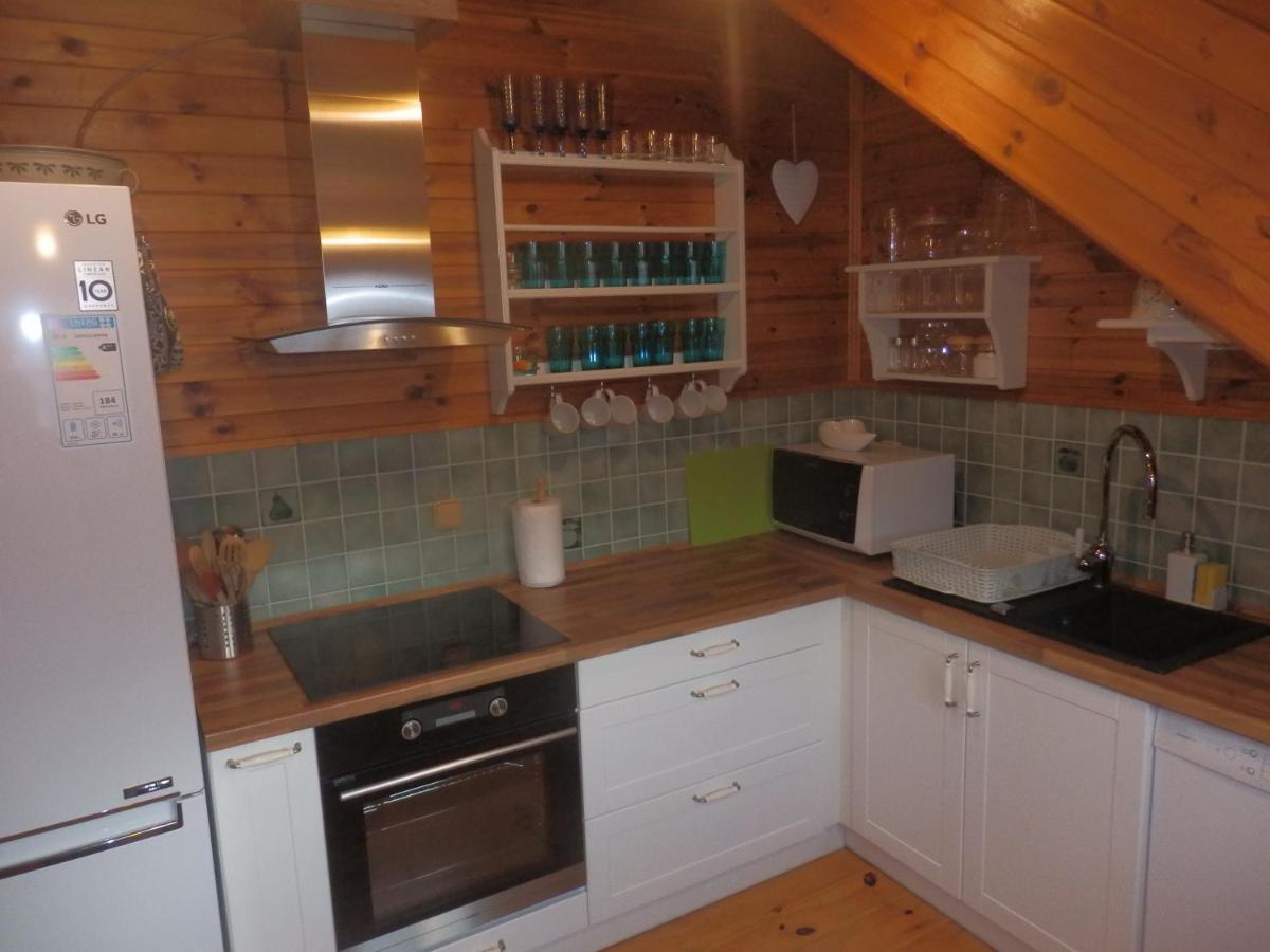 Pension Cortina Pec pod Snezkou Bagian luar foto